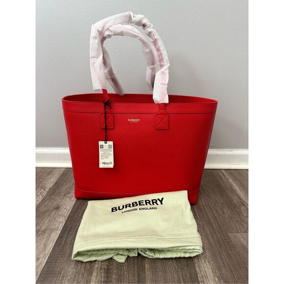 NWT Burberry MD London Nova Check Lining Leather Tote Shoulder Bag Red $1650 - Picture 1 of 10